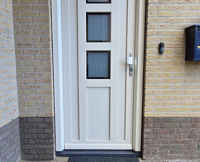 Kunststof voordeur - Brouwer4U